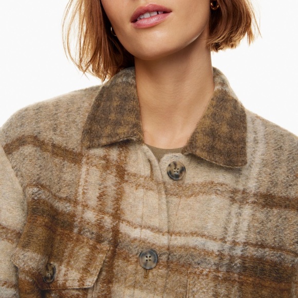 SOLD 〰️ LIKE NEW Aritzia Wilfred Free Ganna Shirt Jacket - Picture 2 of 13
